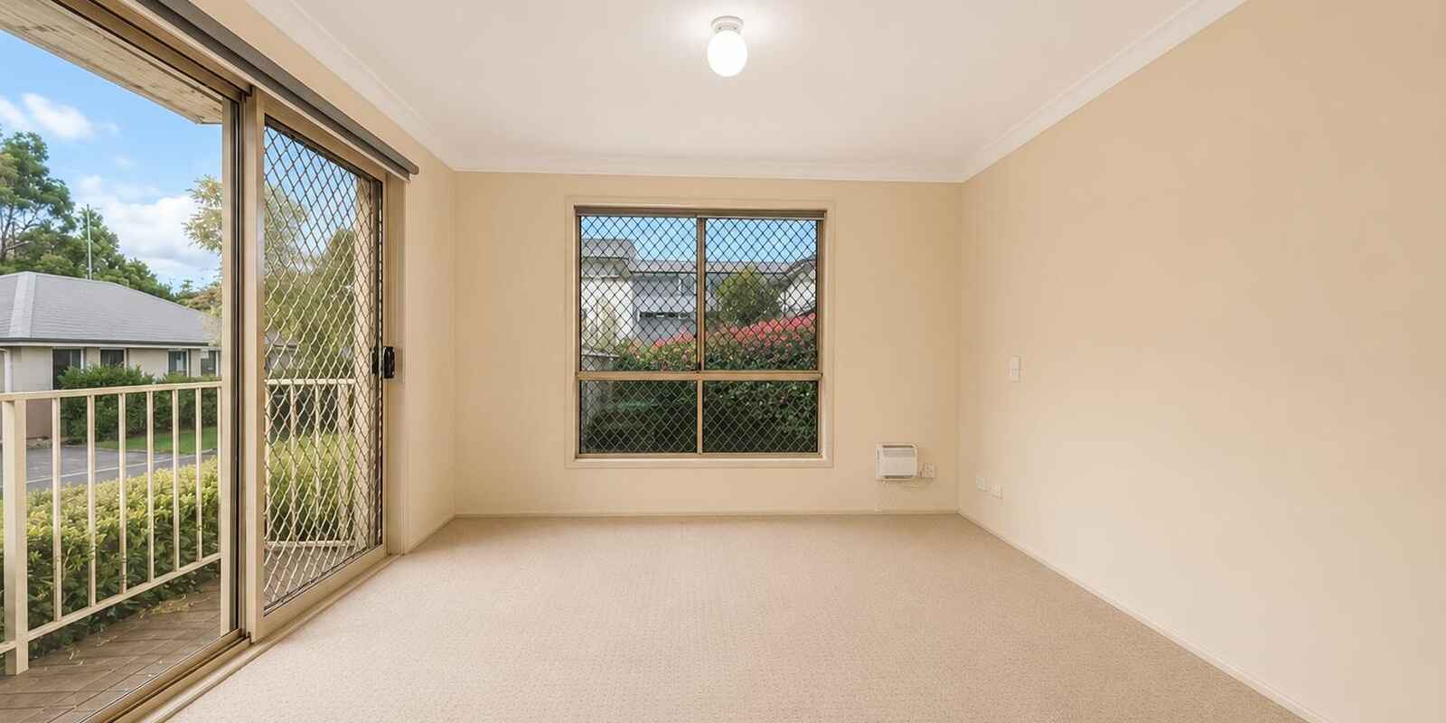 3 Greenwich Walk Campbelltown