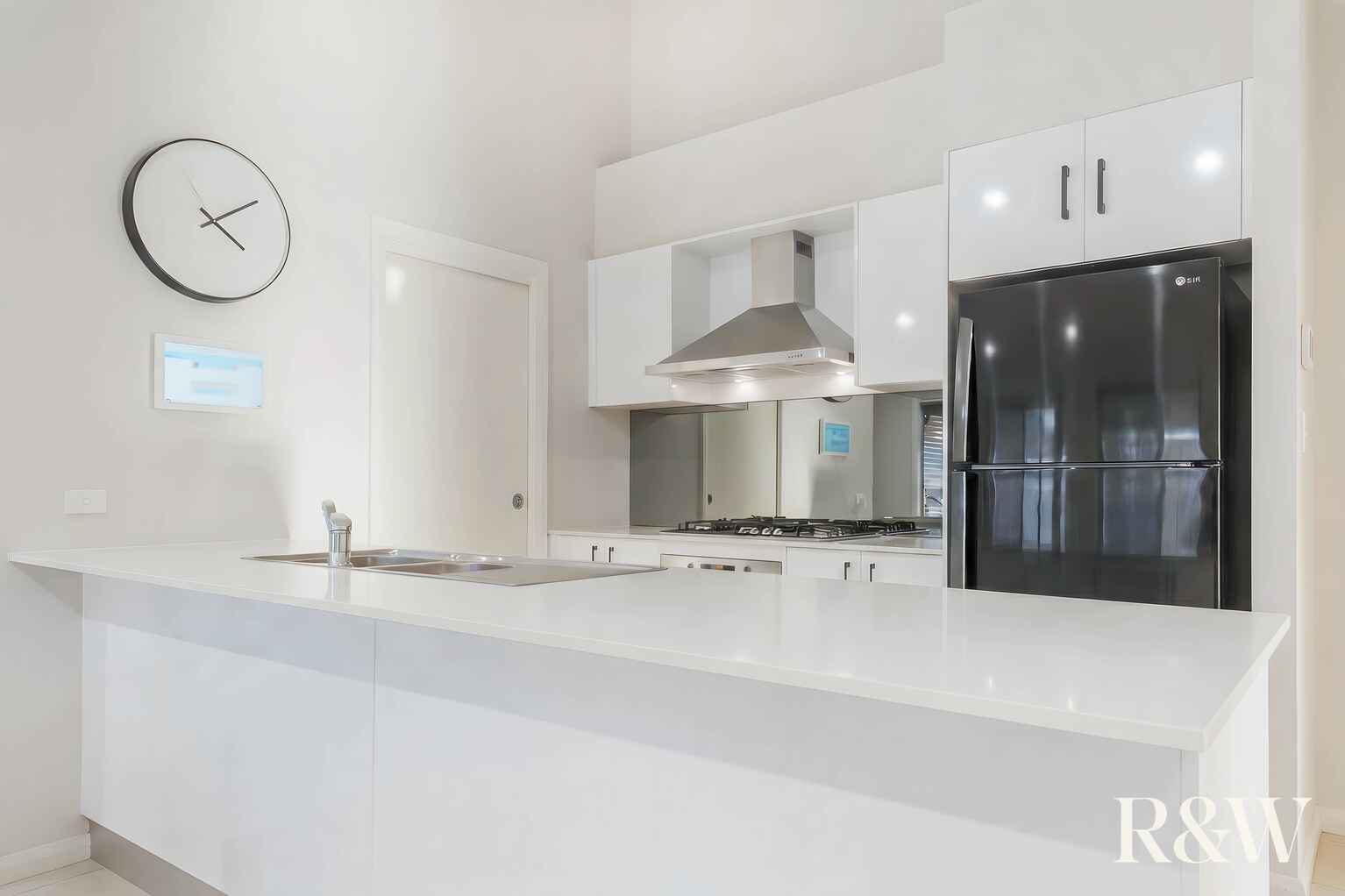 83 HERITAGE DRIVE Appin