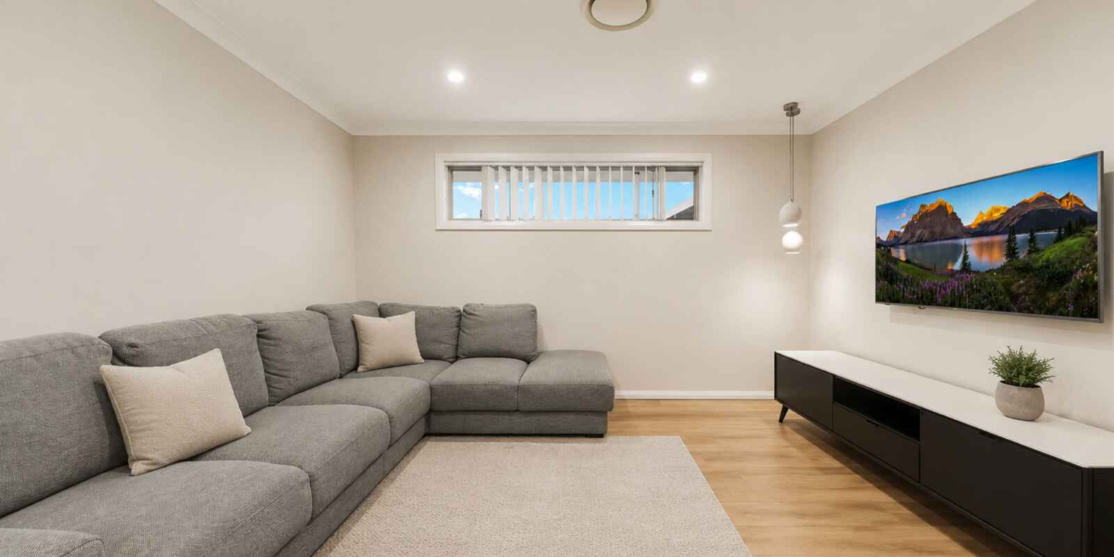 83 HERITAGE DRIVE Appin