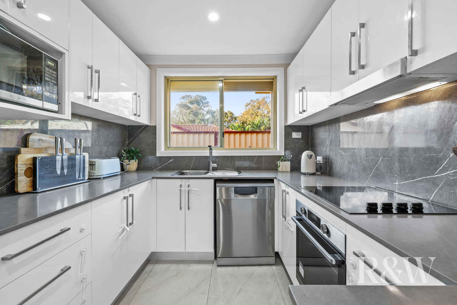 2/52 FRANCISCO CRESCENT Rosemeadow