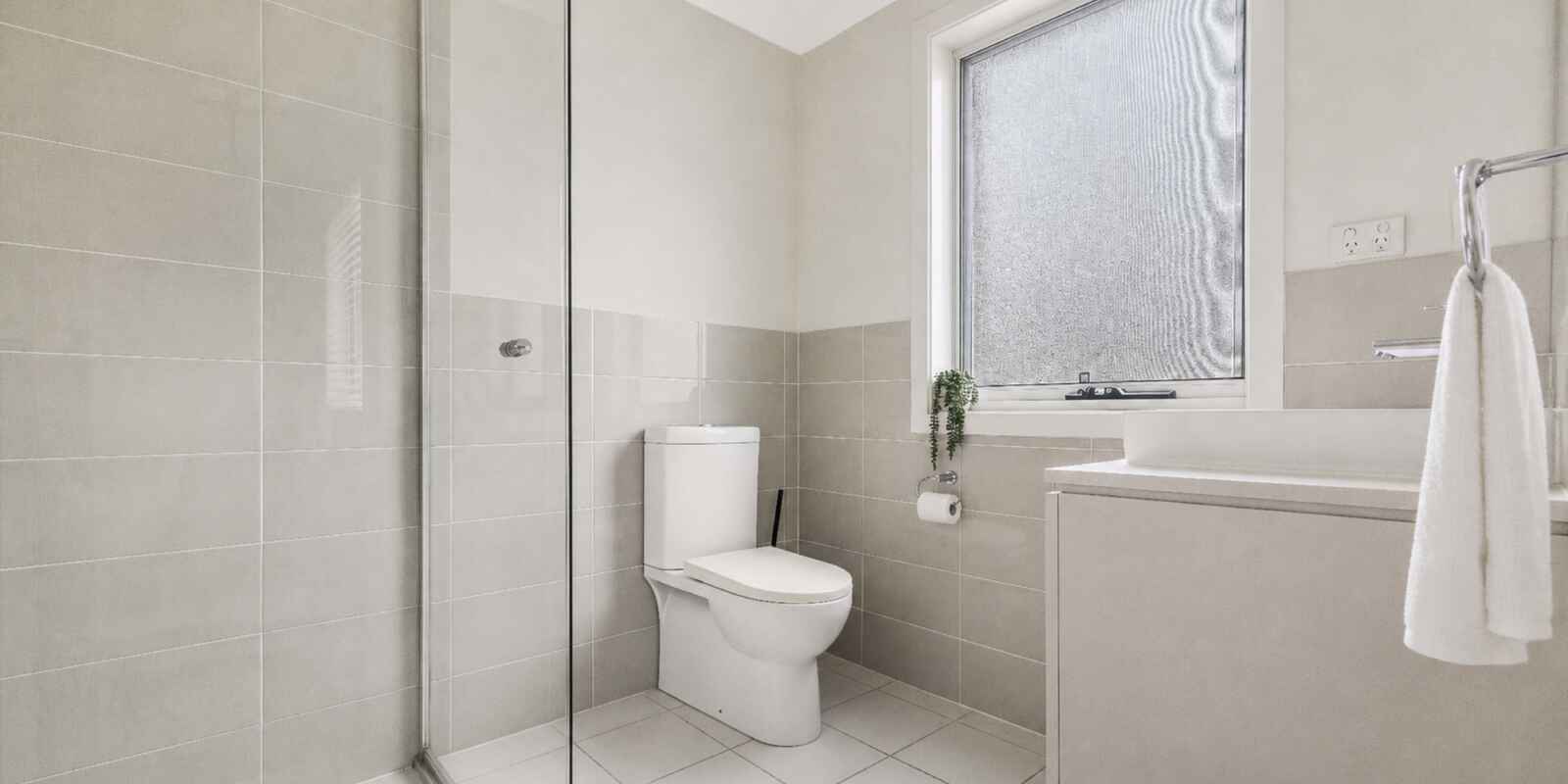 3 HIGHLAND CLOSE Macquarie Links 3 HIGHLAND CLOSE Macquarie Links