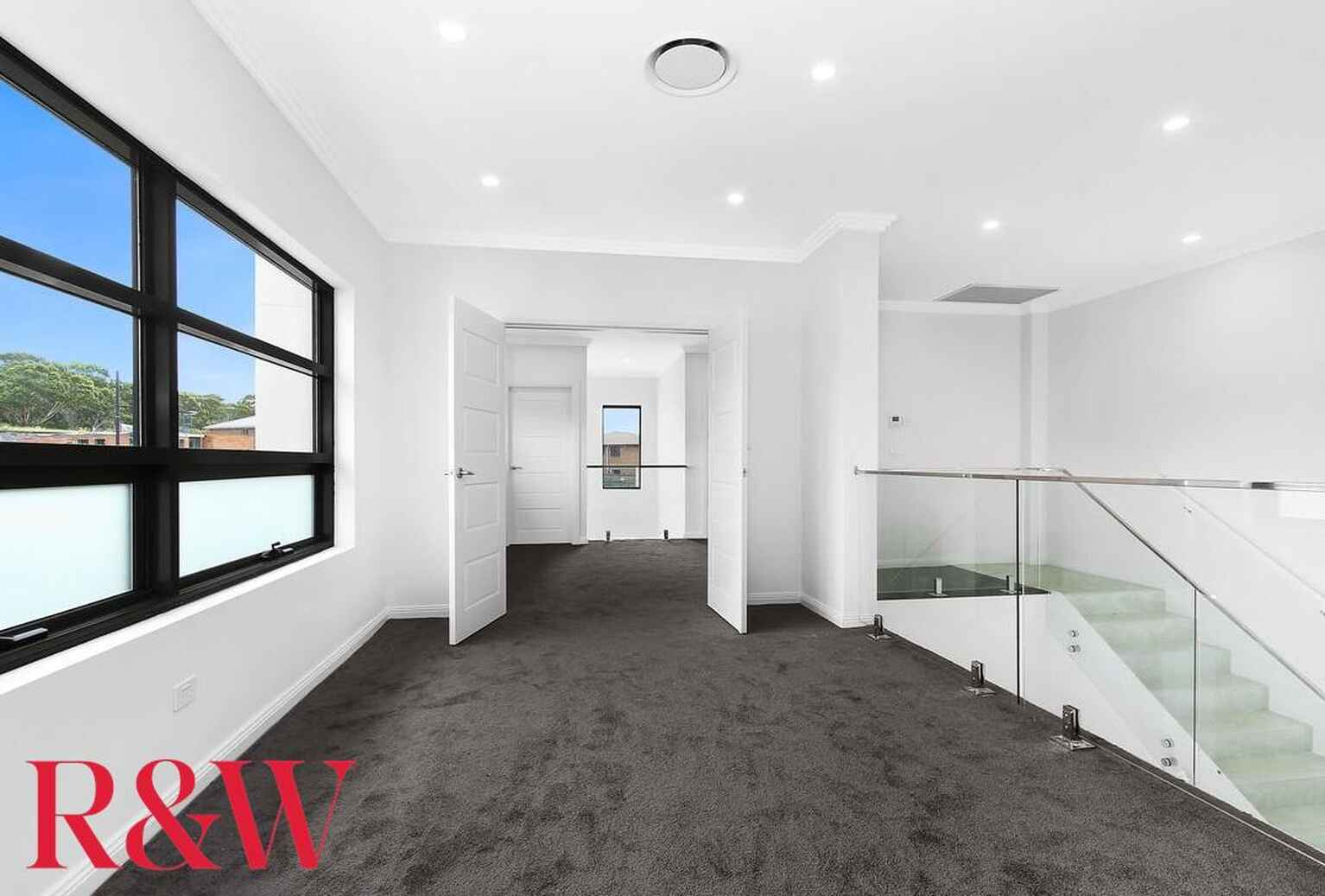 6A Lunar Place Campbelltown