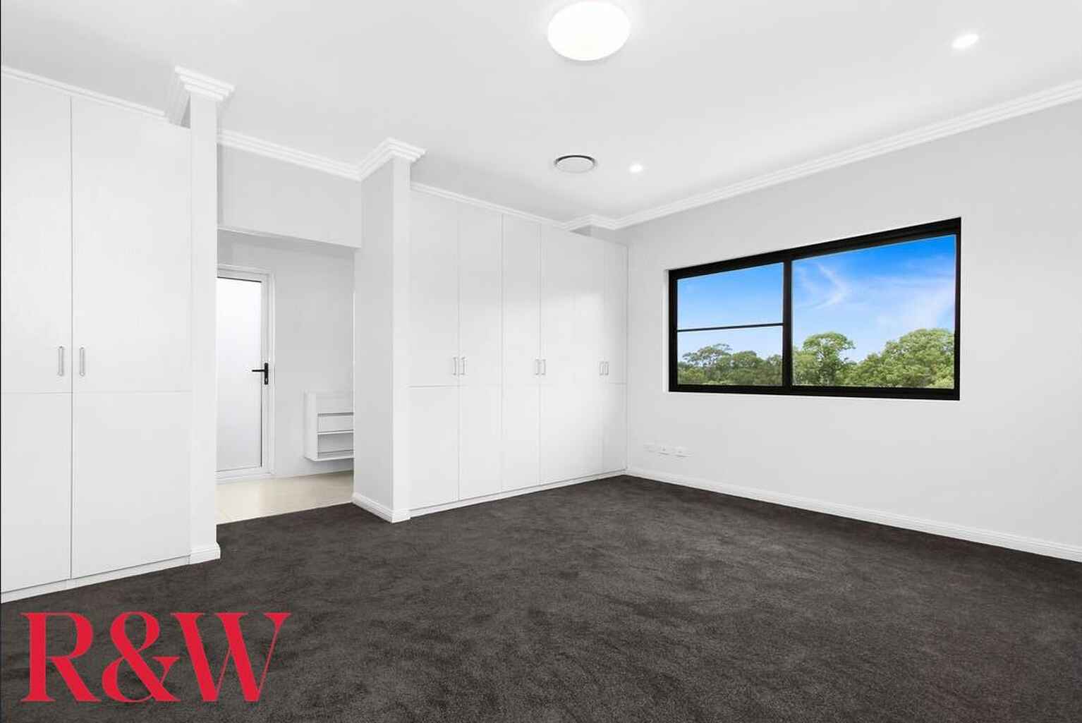 6A Lunar Place Campbelltown