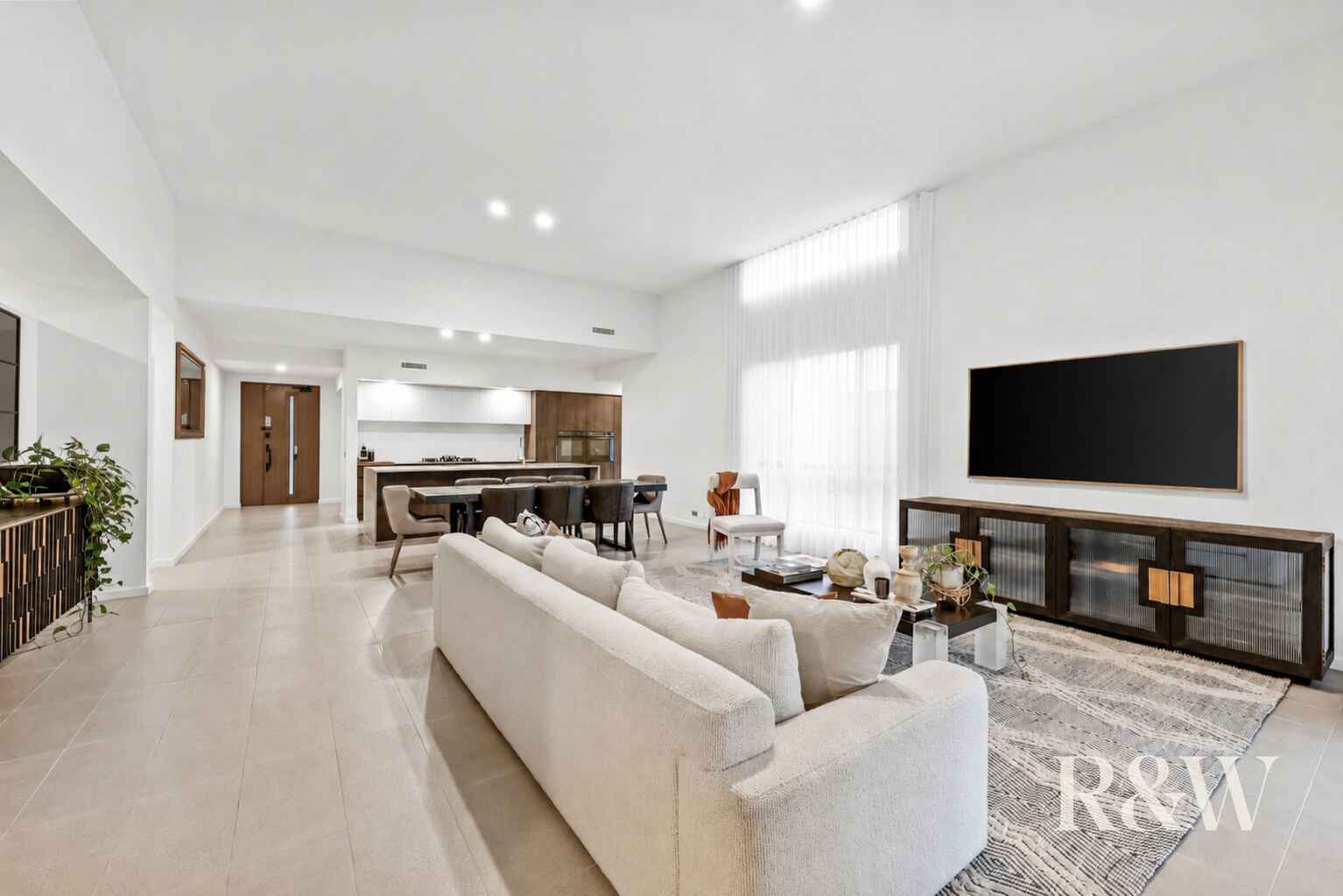 9 Hewitson Court Gledswood Hills