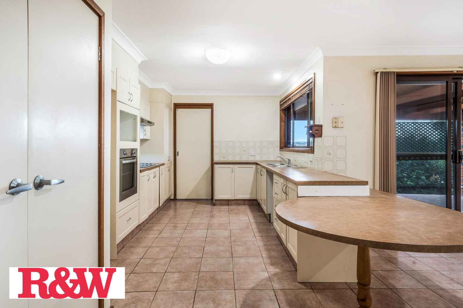 15 Salter Ave Minto
