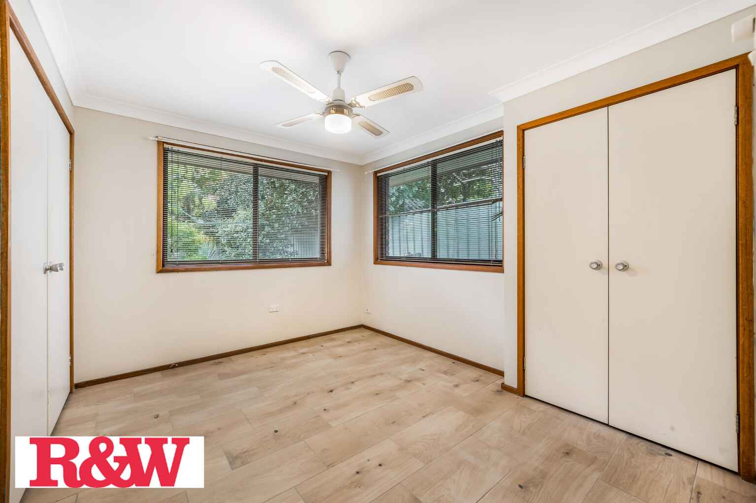 15 Salter Ave Minto