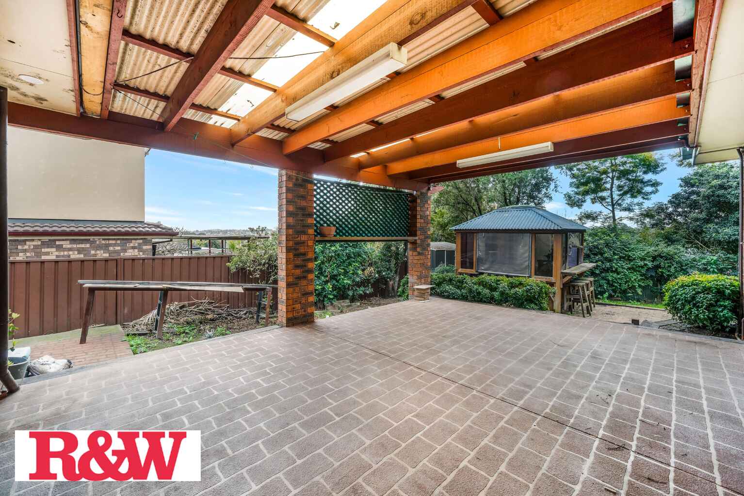 15 Salter Ave Minto