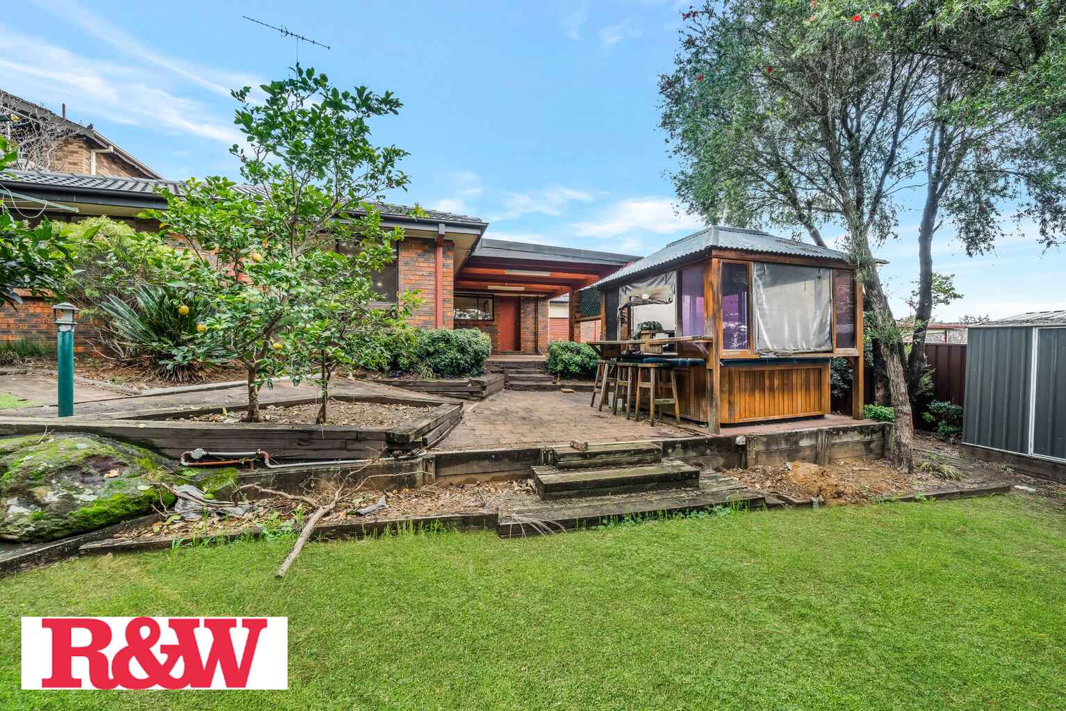 15 Salter Ave Minto