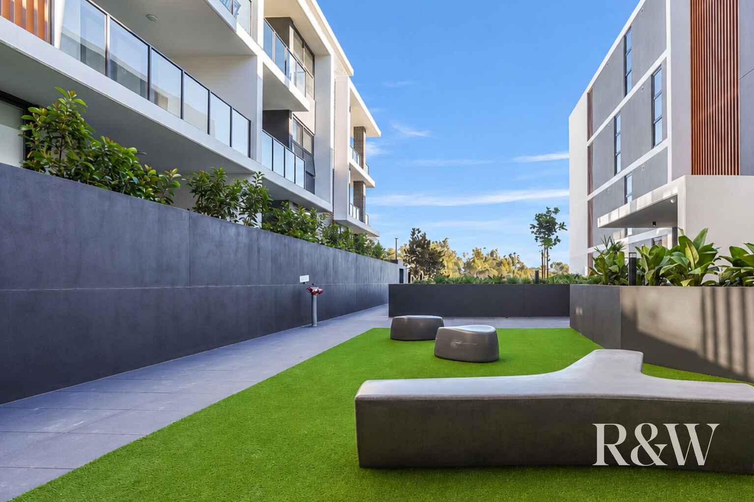 B303/38 Somerset Avenue Narellan