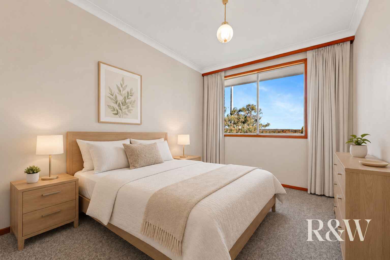 35 AKUNA AVENUE Bradbury