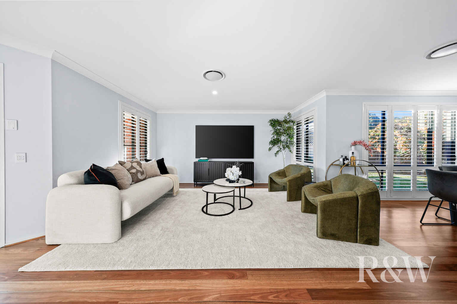 7 GEORGE CALEY PLACE Mount Annan