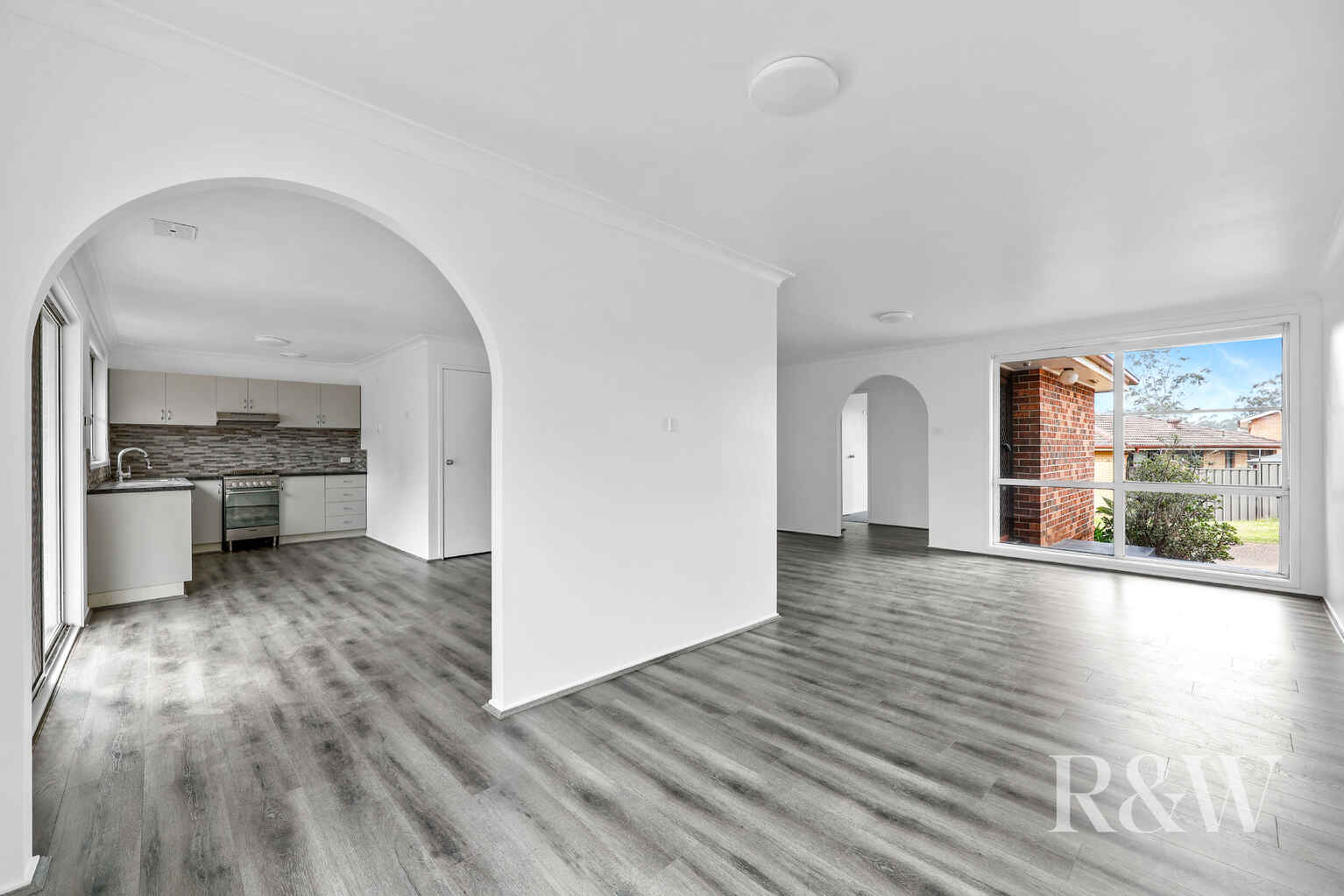13/23 GERTRUDE ROAD Ingleburn 13/23 GERTRUDE ROAD Ingleburn
