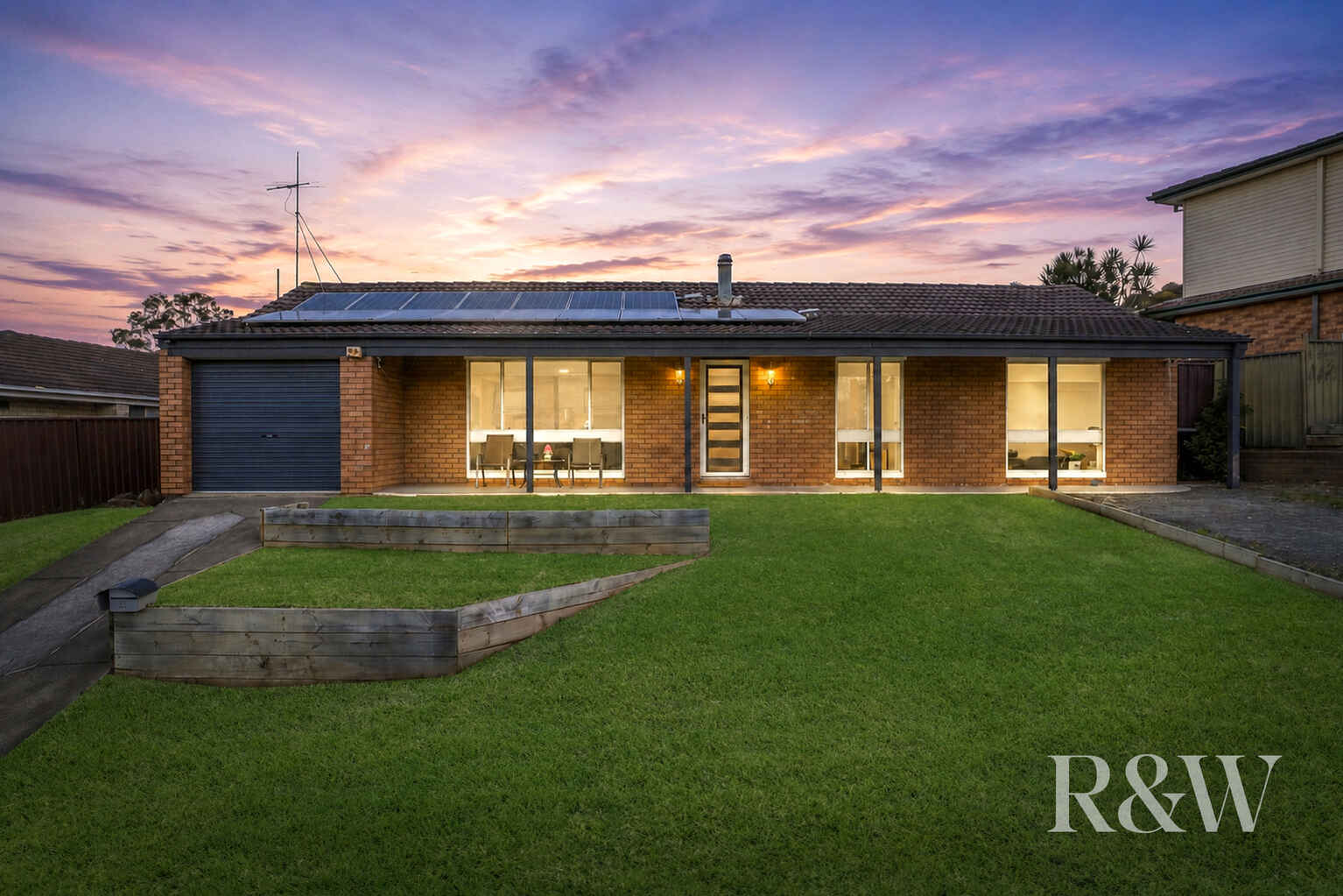 4 BRIERLEY PLACE Eagle Vale