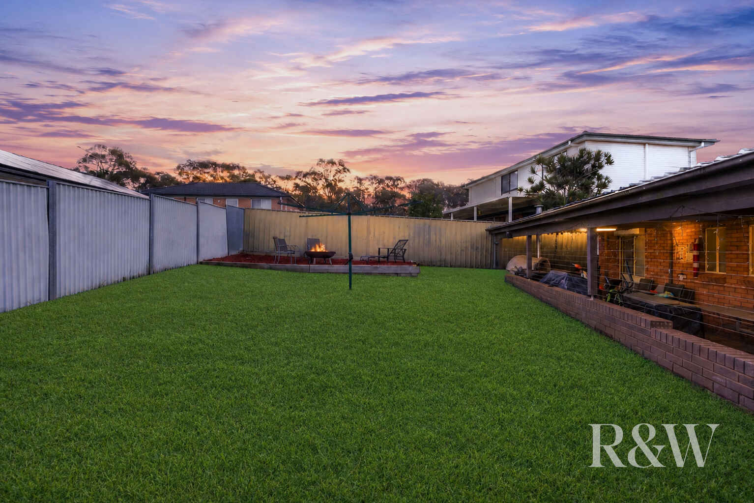 4 BRIERLEY PLACE Eagle Vale
