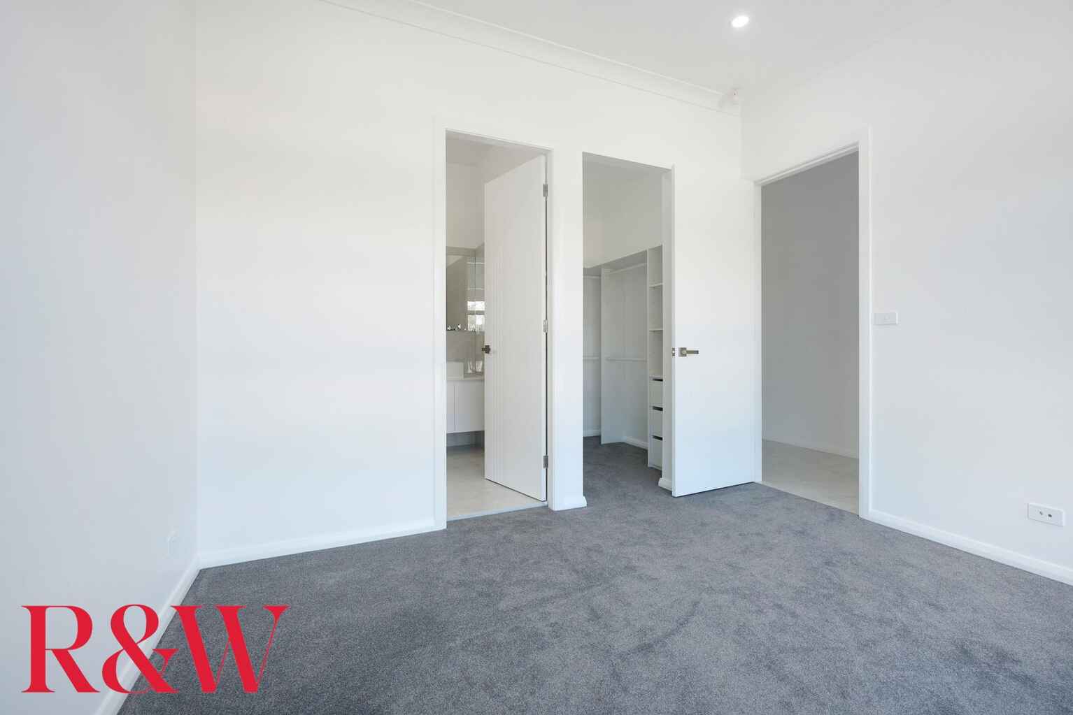 13 Dunstan Drive Bradbury 13 Dunstan Drive Bradbury