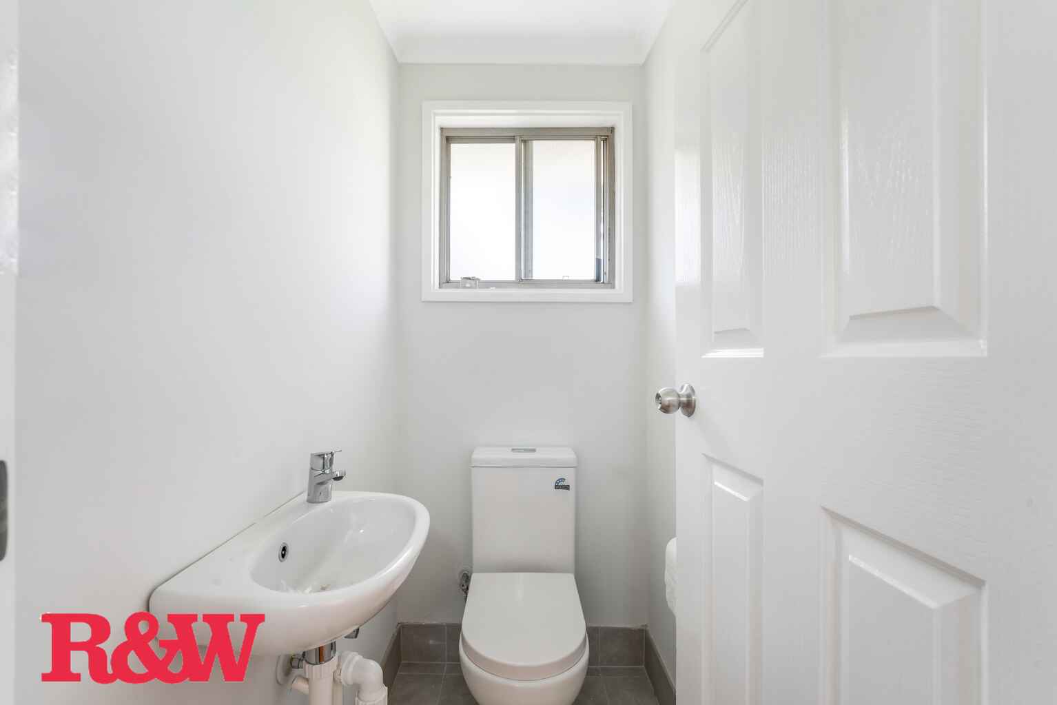52 Elouera Crescent Woodbine 52 Elouera Crescent Woodbine