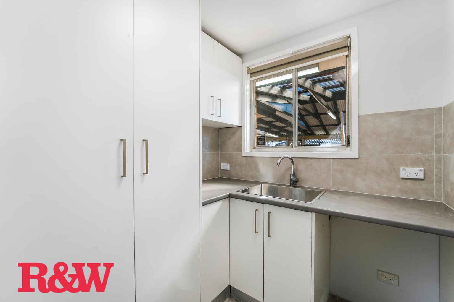 52 Elouera Crescent Woodbine 52 Elouera Crescent Woodbine