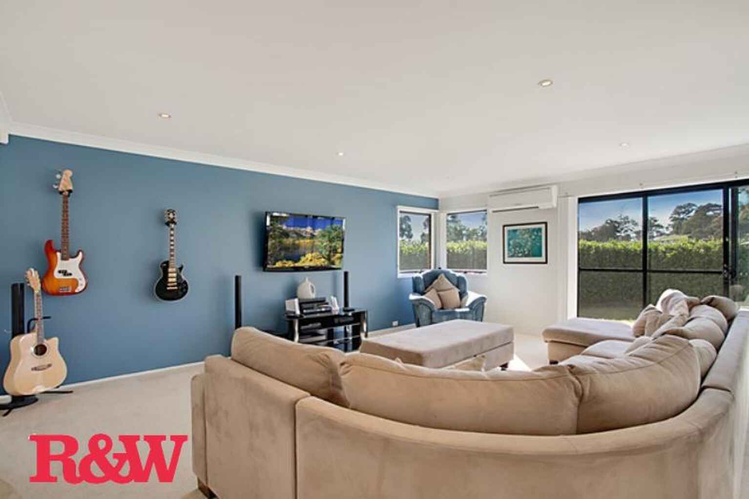 5 Tigg Place Ambarvale 5 Tigg Place Ambarvale