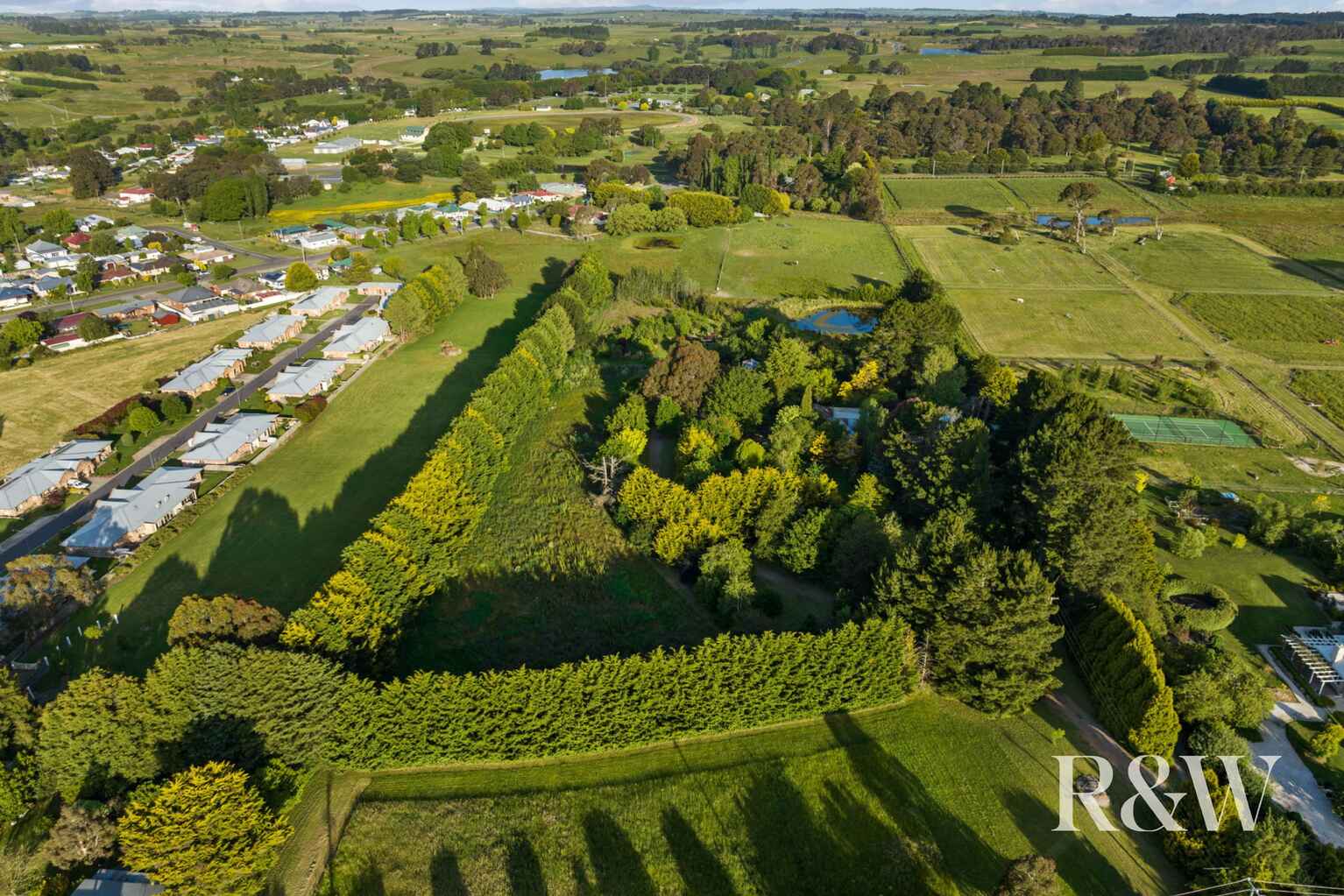 36 & 46 Kialla Road Crookwell 36 & 46 Kialla Road Crookwell
