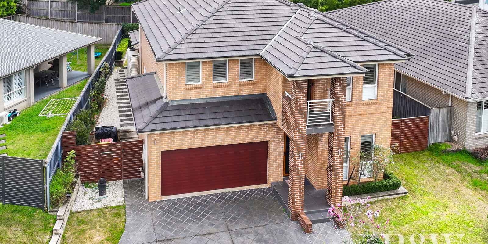 6 DROMEDARY PLACE Macquarie Links