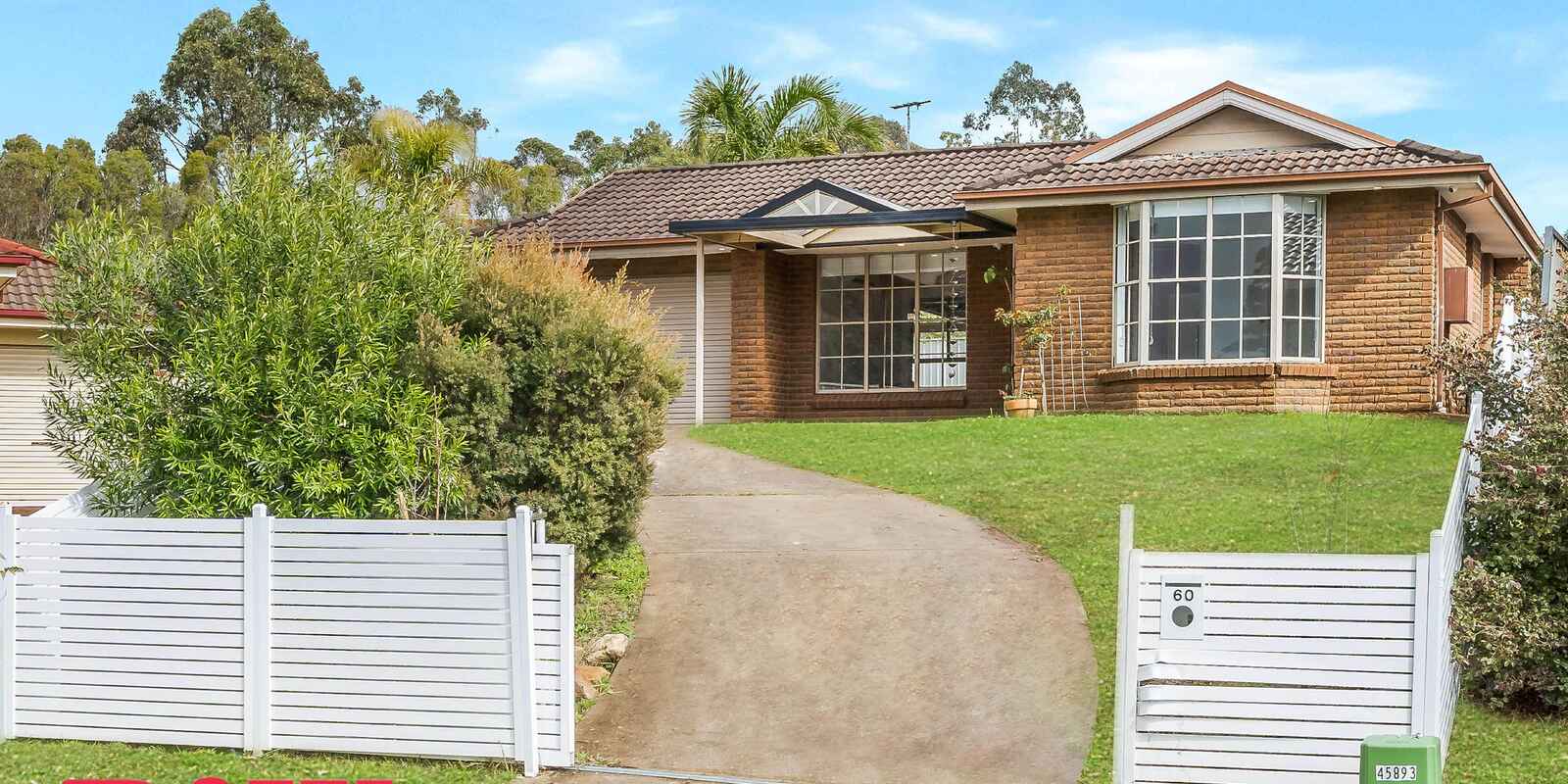 60 St Helens Park Drive St Helens Park