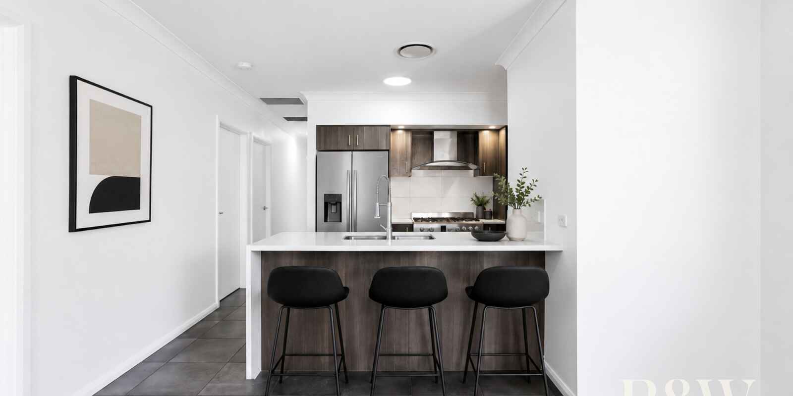 9 Arkley Avenue Claymore 9 Arkley Avenue Claymore