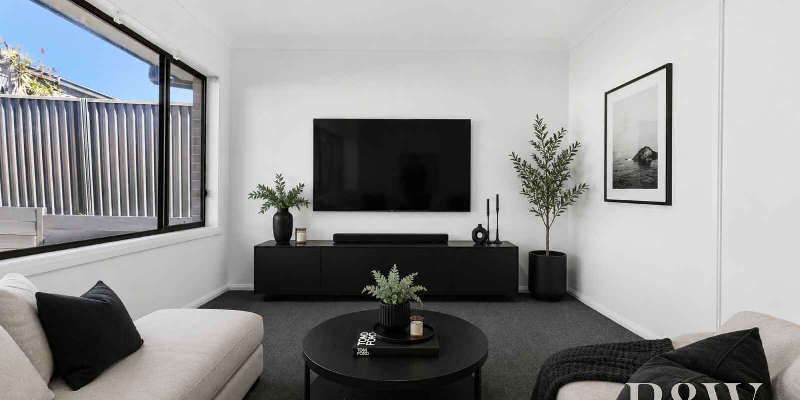 9 Arkley Avenue Claymore 9 Arkley Avenue Claymore