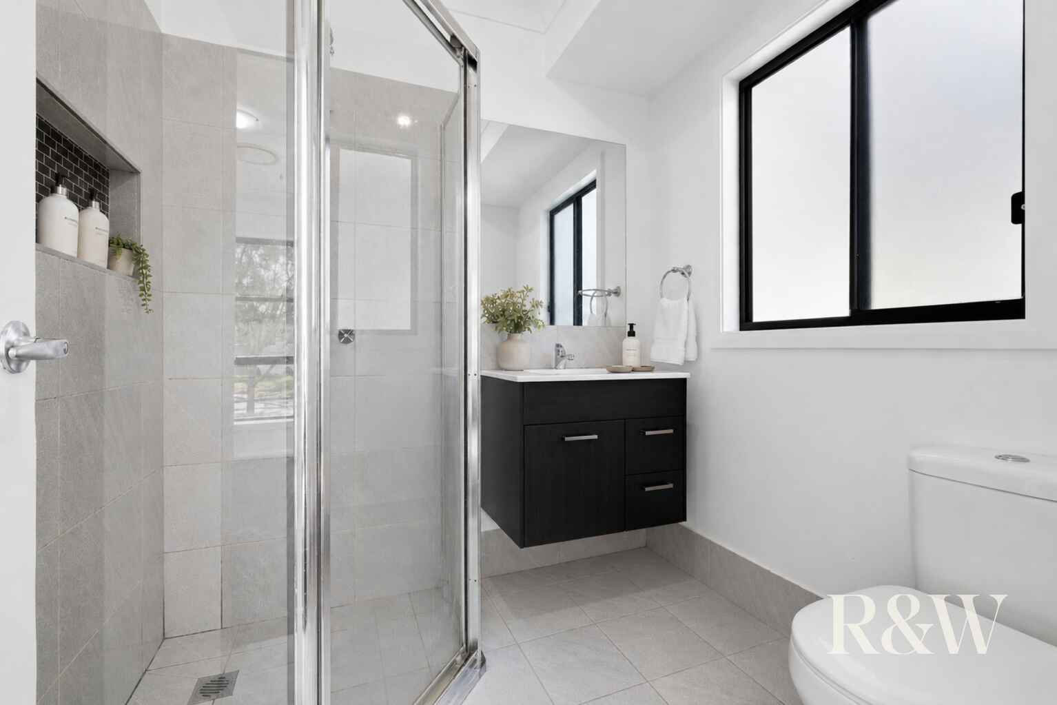 9 Arkley Avenue Claymore 9 Arkley Avenue Claymore