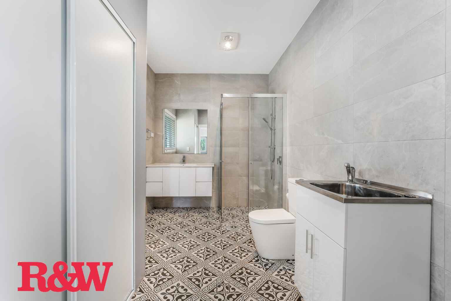 3A Leura Close Bossley Park