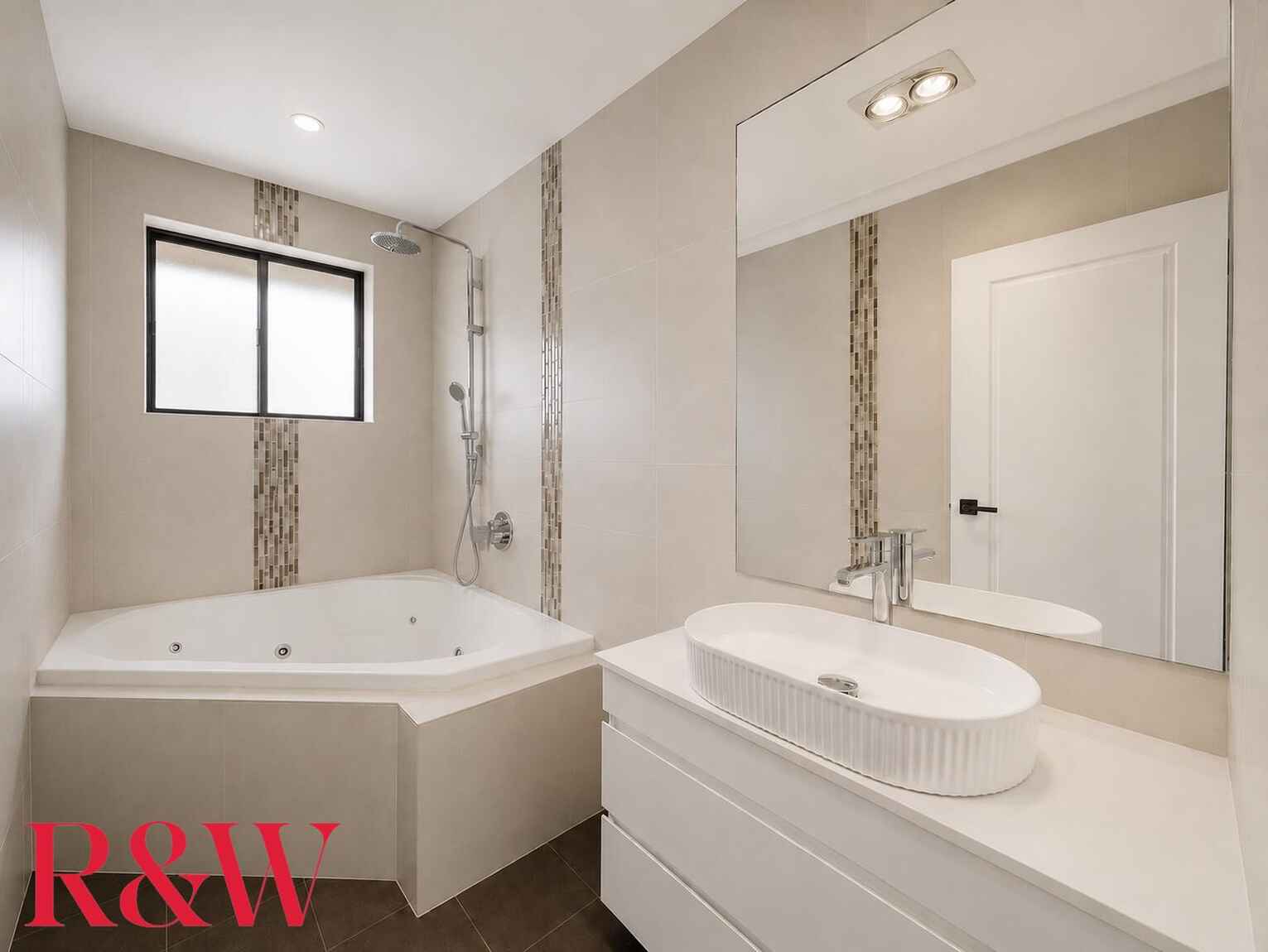 5/134 Ernest Street Lakemba