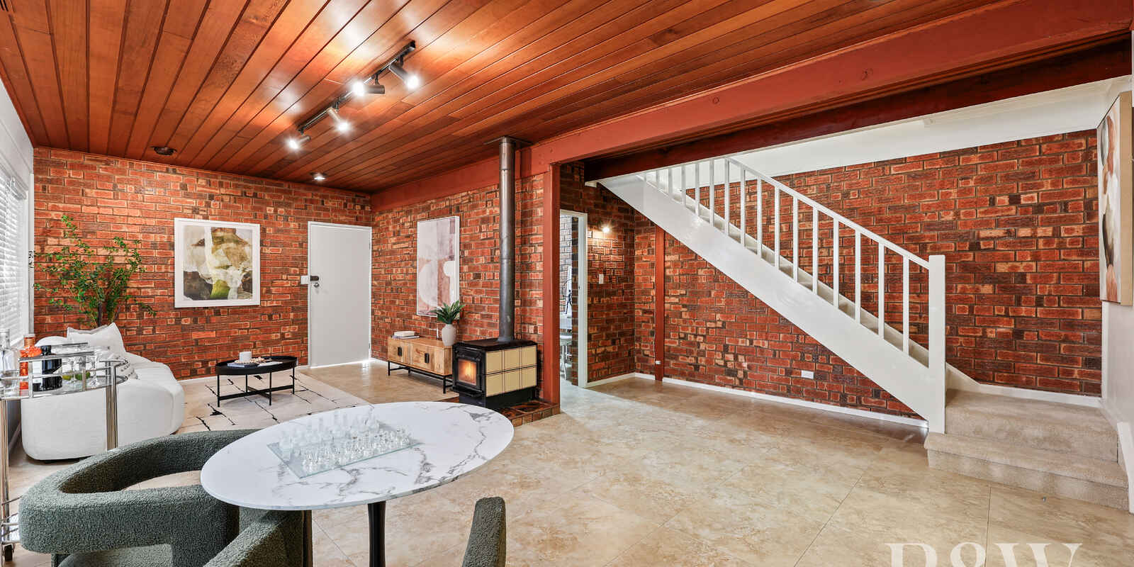 24 AKUNA AVENUE Bradbury