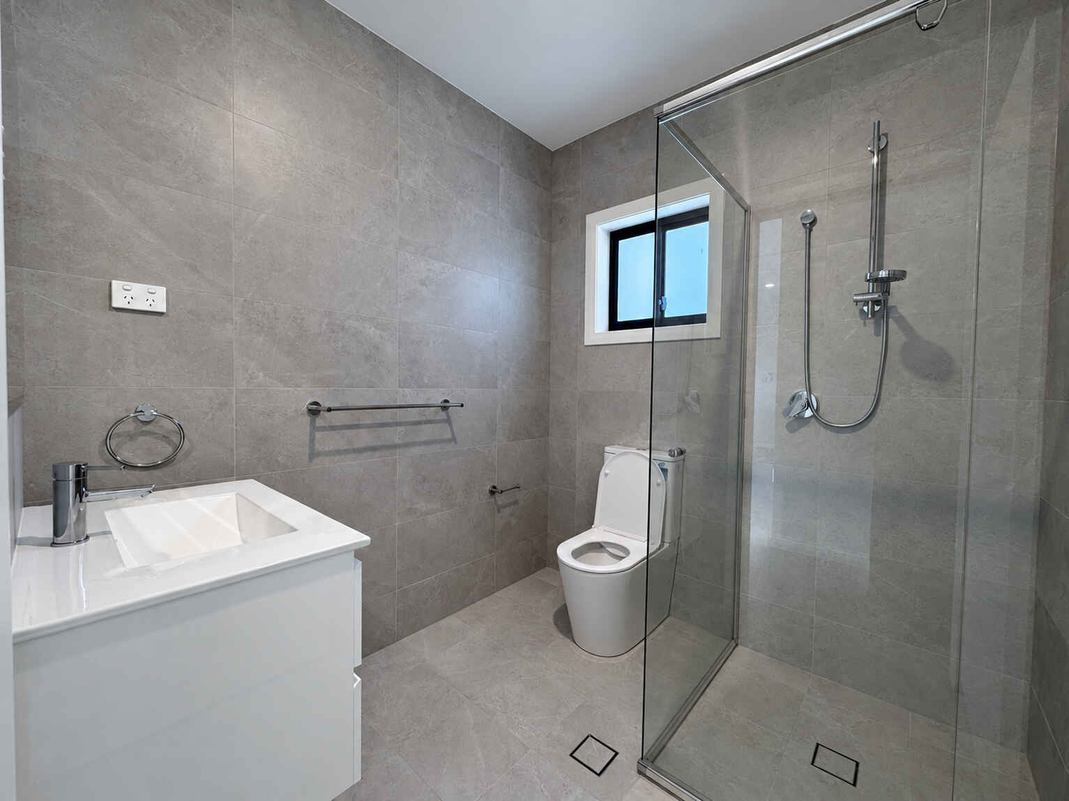 5A COOLAH AVENUE Campbelltown
