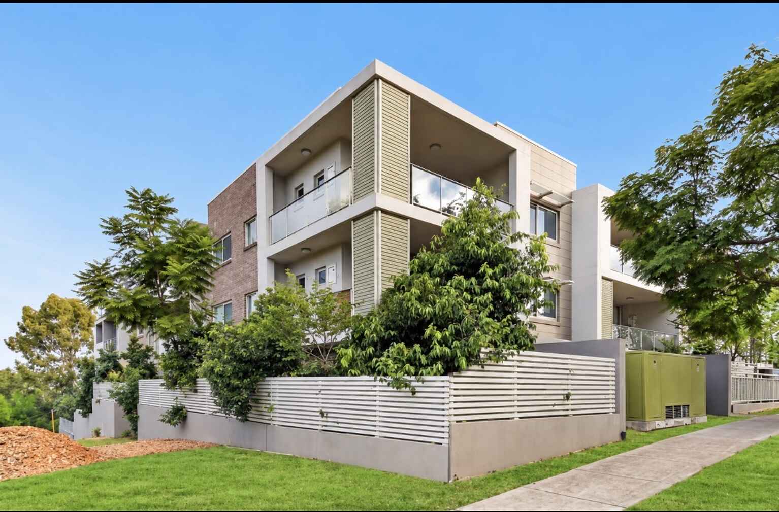 14/93 - 95 THOMAS STREET Parramatta