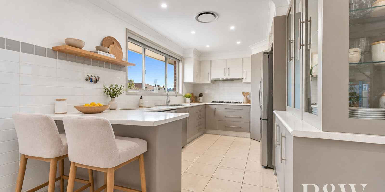 4 FRIGATE-BIRD AVENUE Hinchinbrook