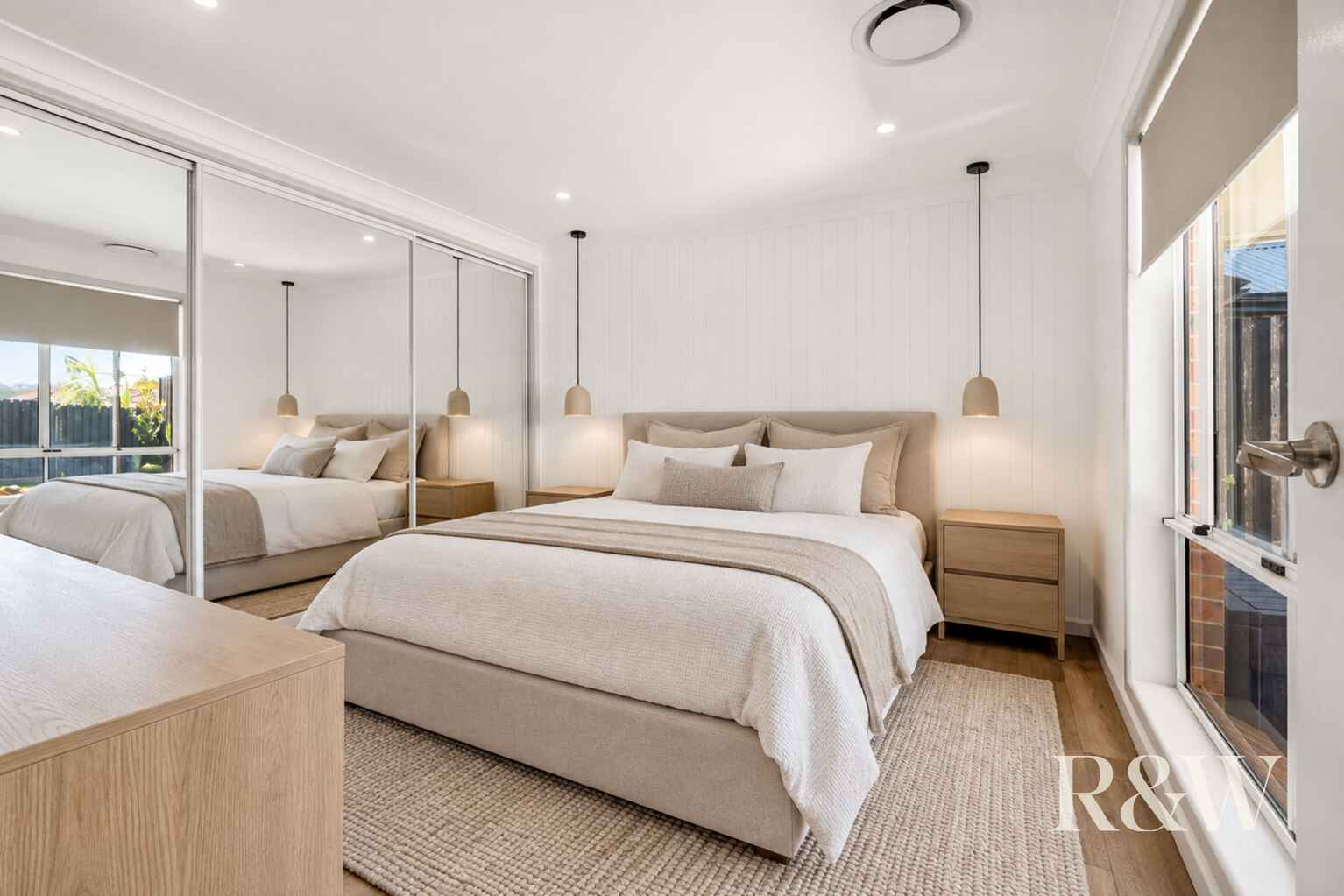 4 FRIGATE-BIRD AVENUE Hinchinbrook