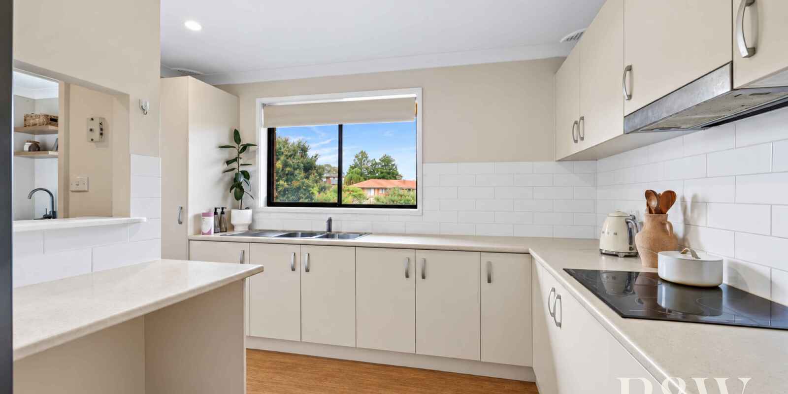 40 PARKHILL AVENUE Leumeah