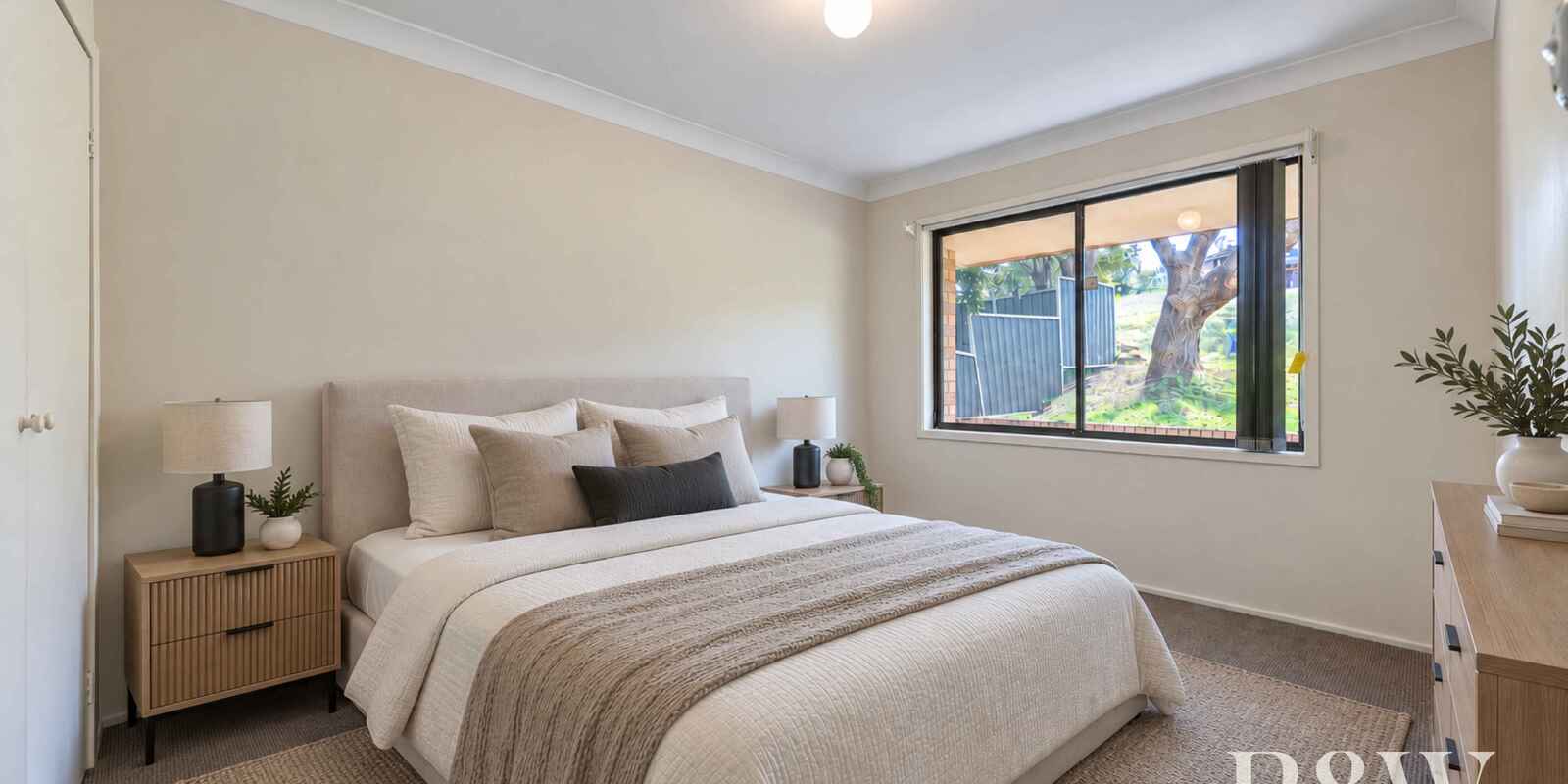 40 PARKHILL AVENUE Leumeah
