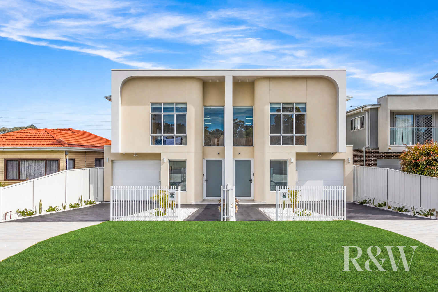 33 CARINDA STREET Ingleburn