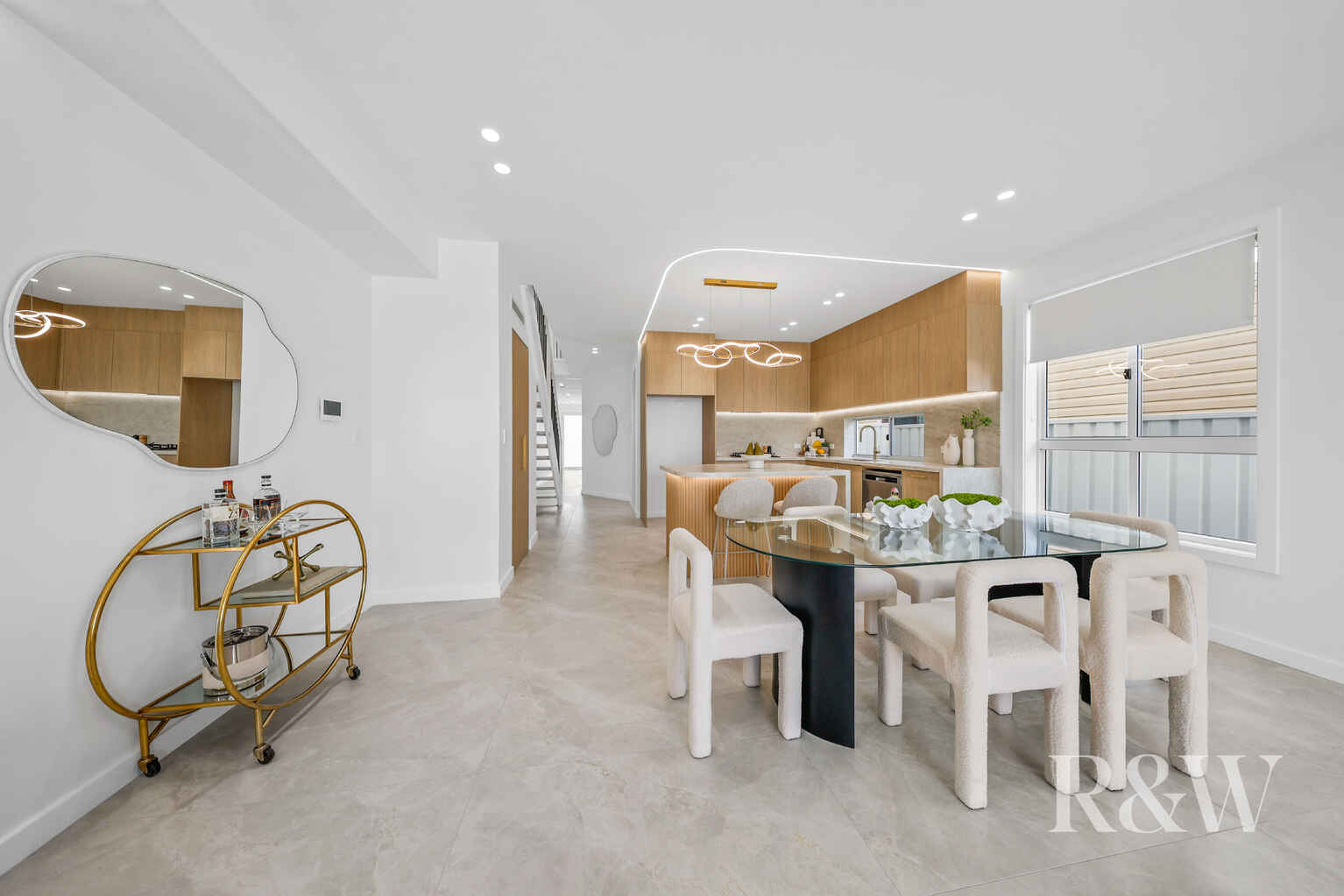 33 CARINDA STREET Ingleburn