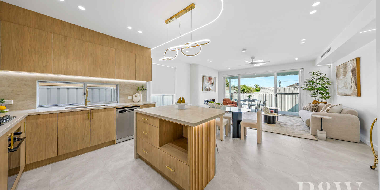 33 CARINDA STREET Ingleburn