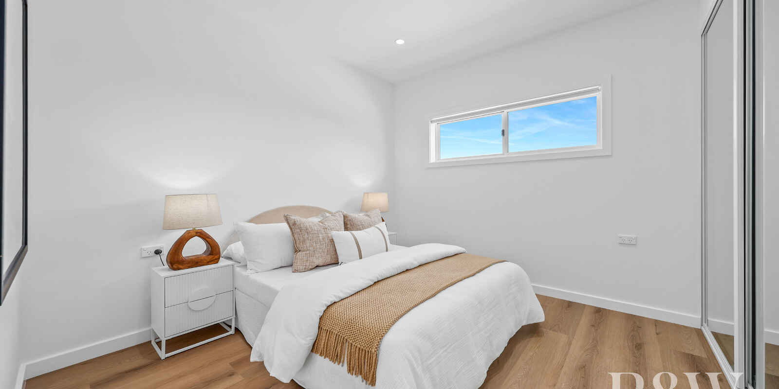 33 CARINDA STREET Ingleburn