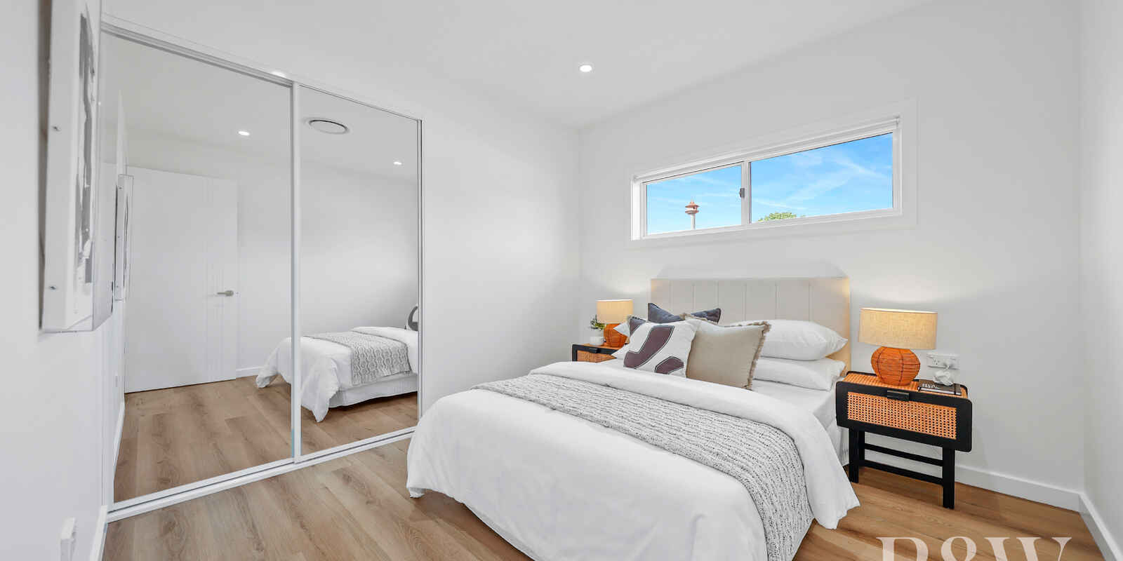 33 CARINDA STREET Ingleburn
