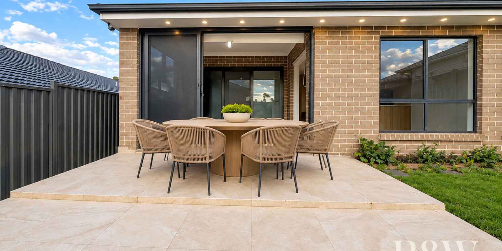 25B Evans Street Oran Park