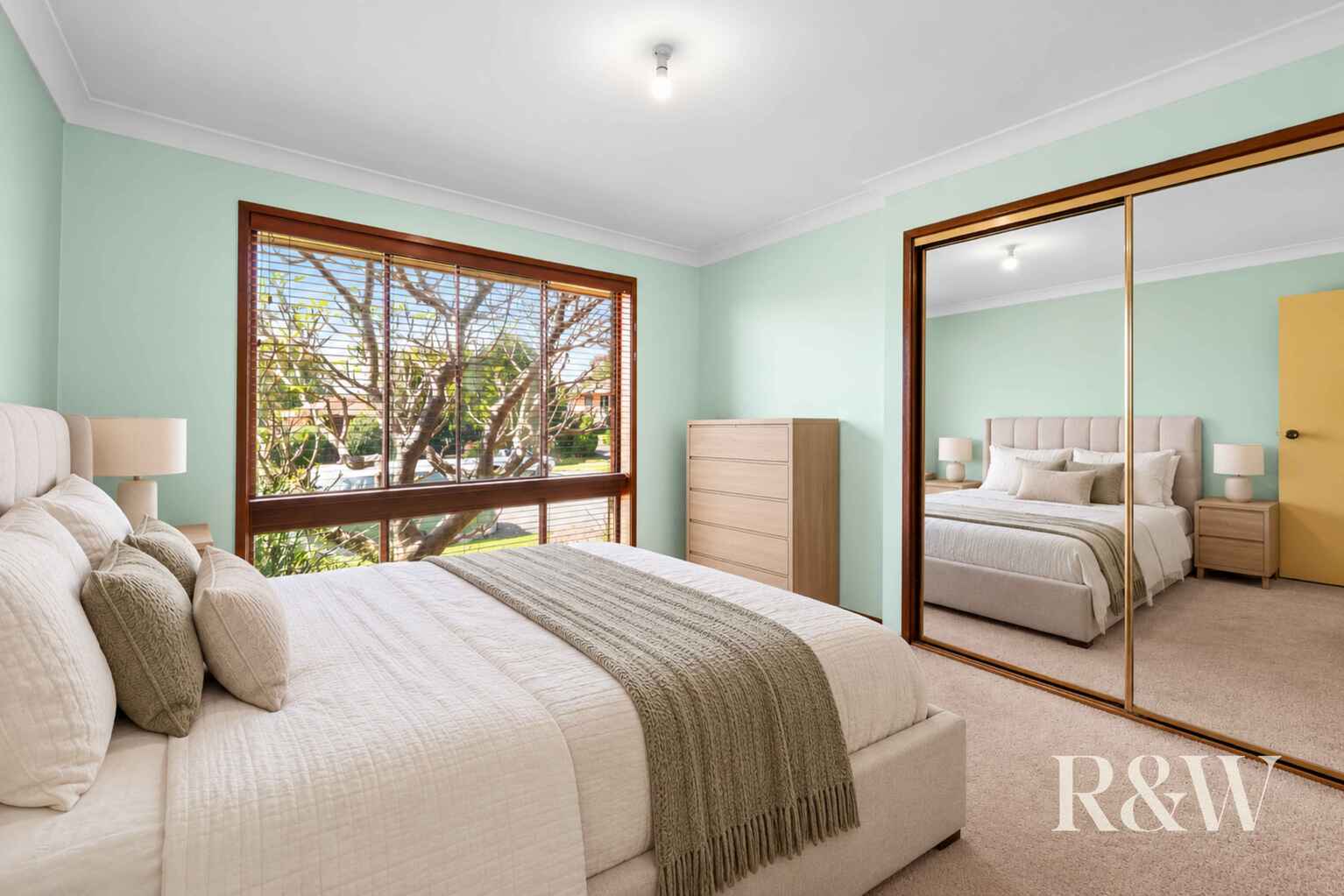 30 HARCOURT PLACE Eagle Vale 30 HARCOURT PLACE Eagle Vale