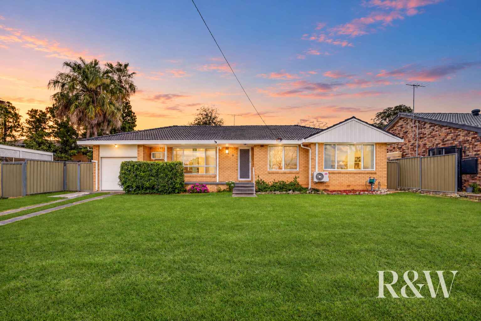 9 MURRAY STREET Campbelltown