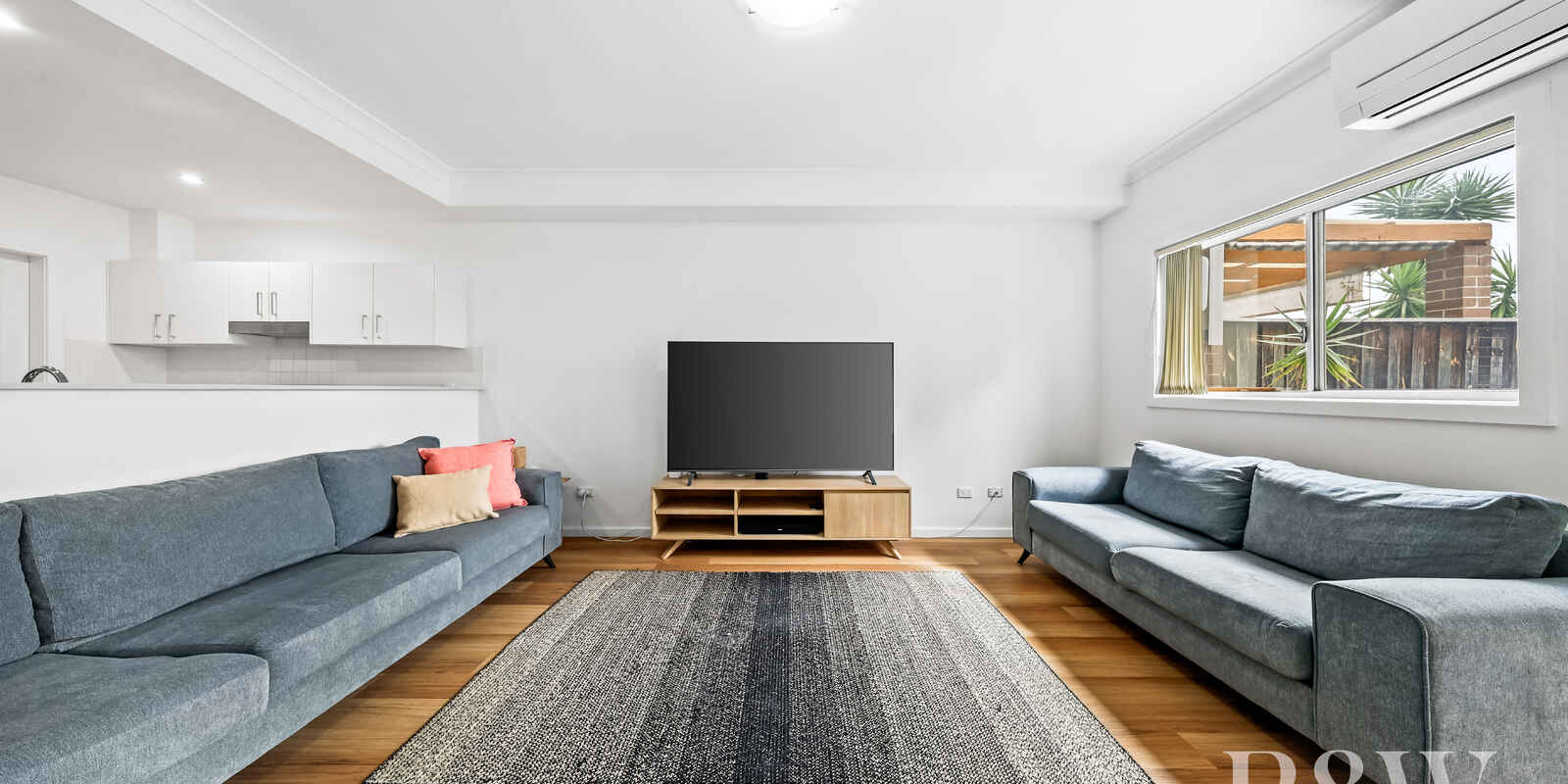 49/17 POPLAR CRESCENT Bradbury 49/17 POPLAR CRESCENT Bradbury