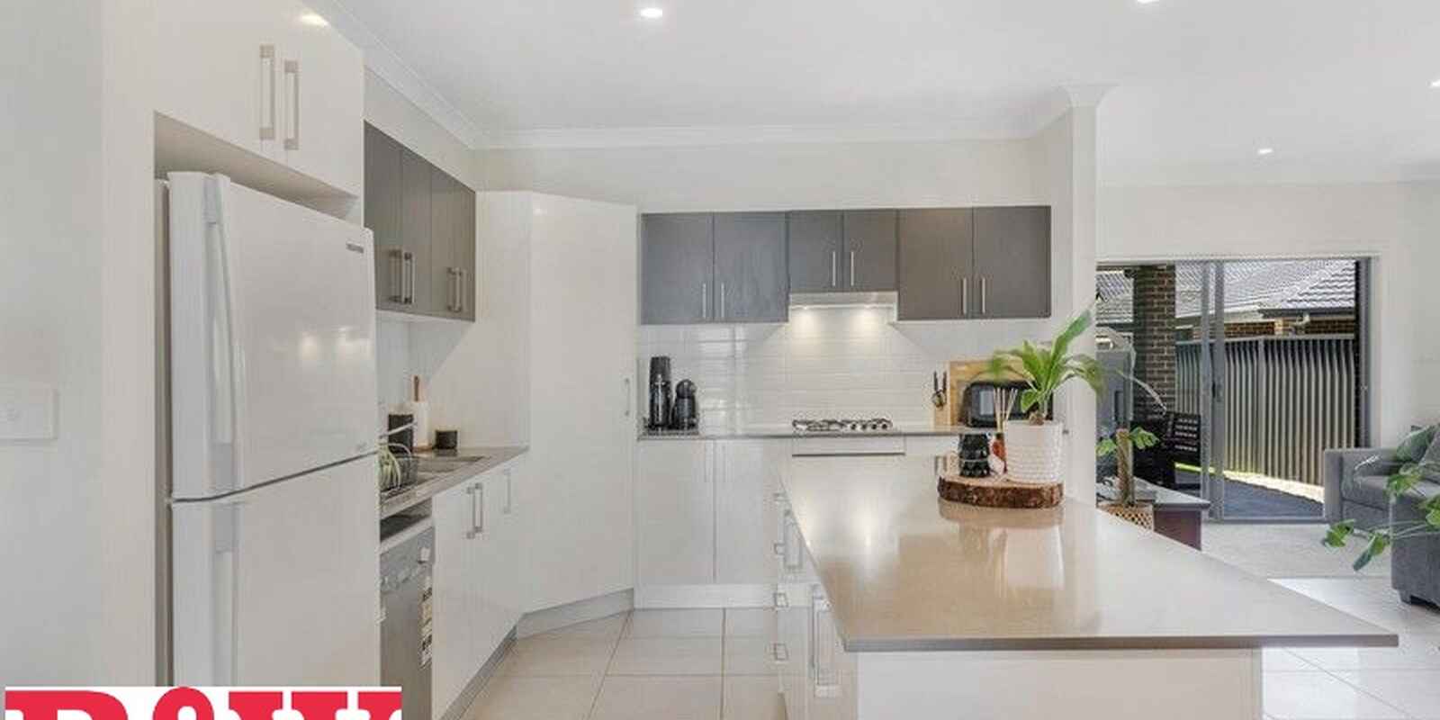 37 Mooney Street Spring Farm