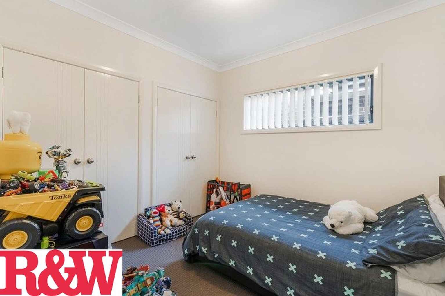 37 Mooney Street Spring Farm